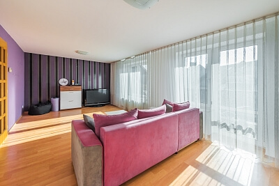 Krajanská, Újezd - Praha 4 | Pronájem, Rodinný dům, 350 m²