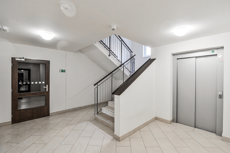 Sazovická, Zličín - Praha 5 | Prodej, Byt 2+kk, 65 m²