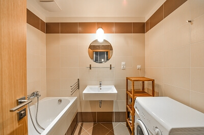 Sazovická, Zličín - Prague 5 | Sale, Apartment One-bedroom (2+kk), 65 m²