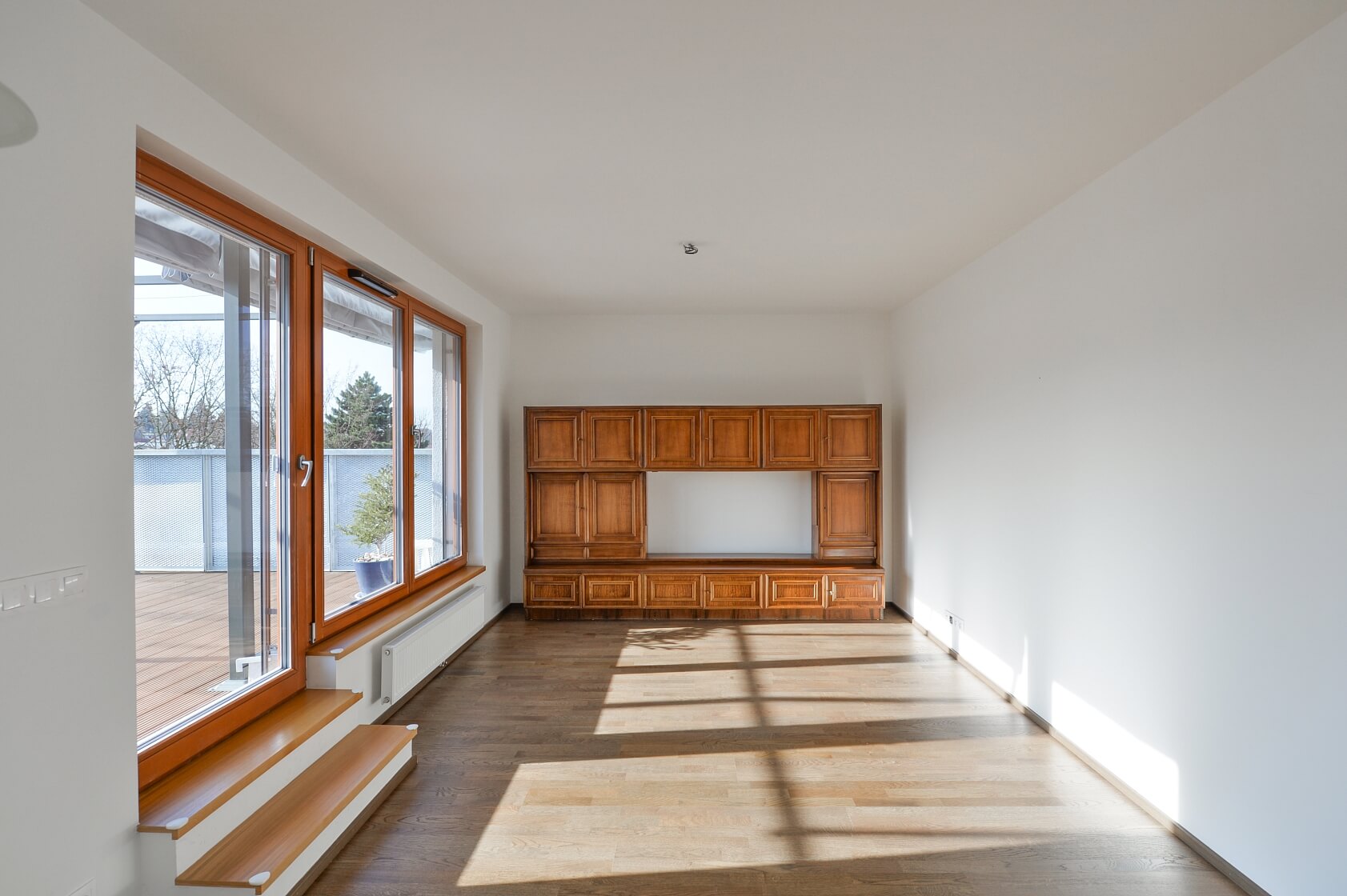 U Hranic, Strašnice - Praha 10 | Pronájem, Byt 3+kk, 132 m²