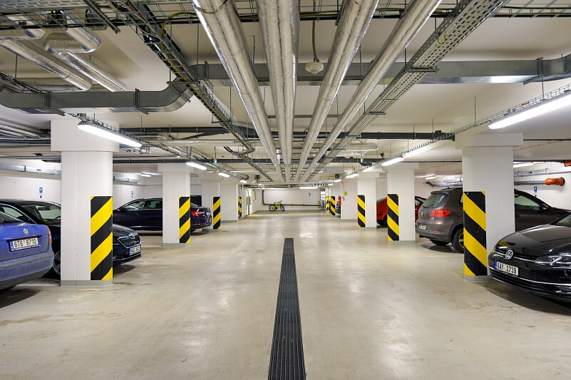 U Hranic, Strašnice - Praha 10 | Pronájem, Byt 3+kk, 132 m²