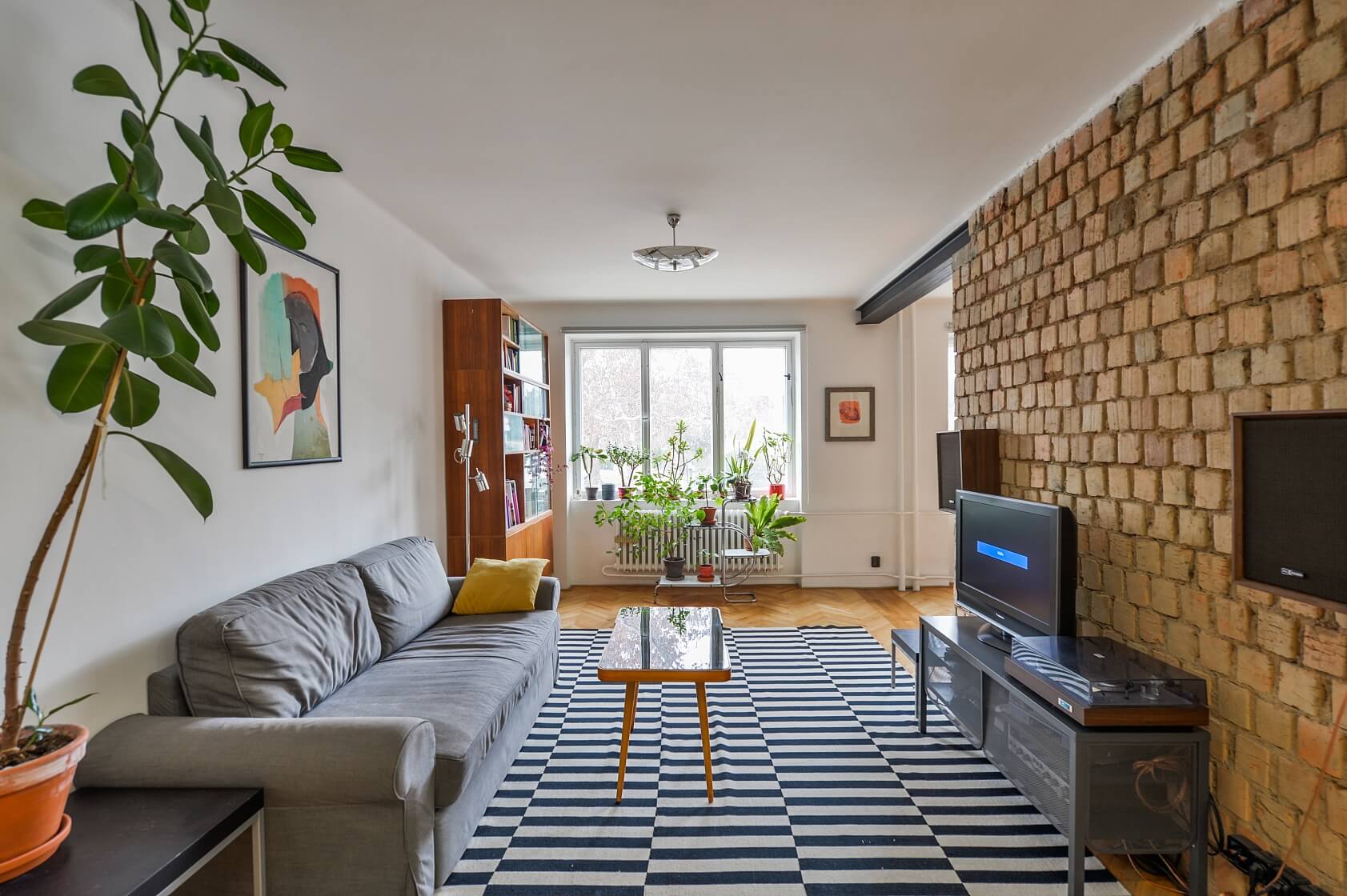 náměstí Svatopluka Čecha, Vršovice - Prague 10 | Rent, Apartment One-bedroom (2+kk), 69 m²