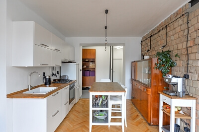 náměstí Svatopluka Čecha, Vršovice - Prague 10 | Rent, Apartment One-bedroom (2+kk), 69 m²