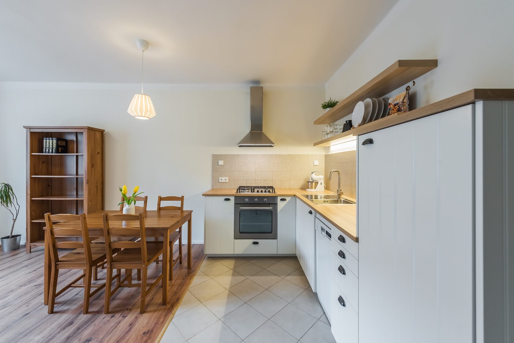 Nitranská, Vinohrady - Prague 3 | Rent, Apartment Two-bedroom (3+kk), 74 m²