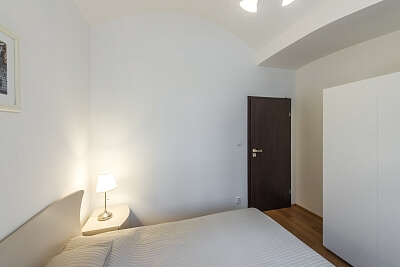 Trojická, Nové Město - Prague 2 | Rent, Apartment One-bedroom (2+kk), 45 m²