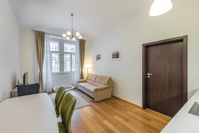 Trojická, Nové Město - Prague 2 | Rent, Apartment One-bedroom (2+kk), 45 m²