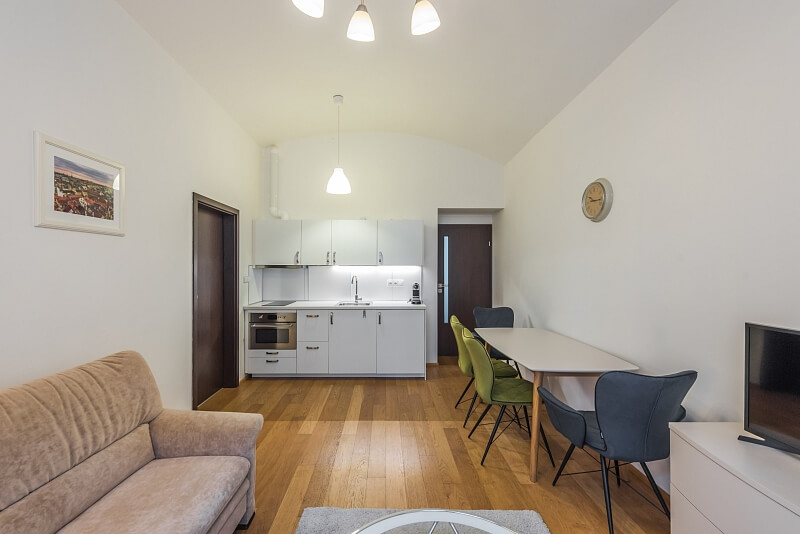 Trojická, Nové Město - Prague 2 | Rent, Apartment One-bedroom (2+kk), 45 m²