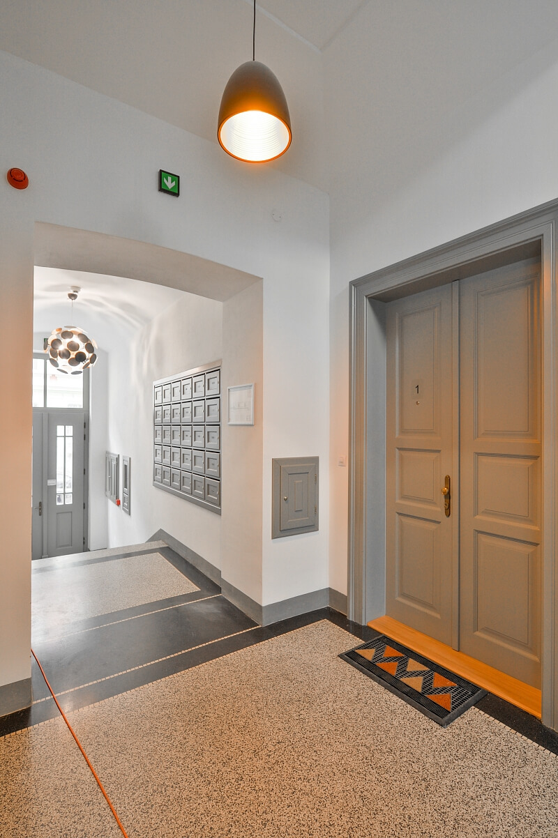 Na Bělidle, Smíchov - Prague 5 | Rent, Apartment One-bedroom (2+kk), 79 m²