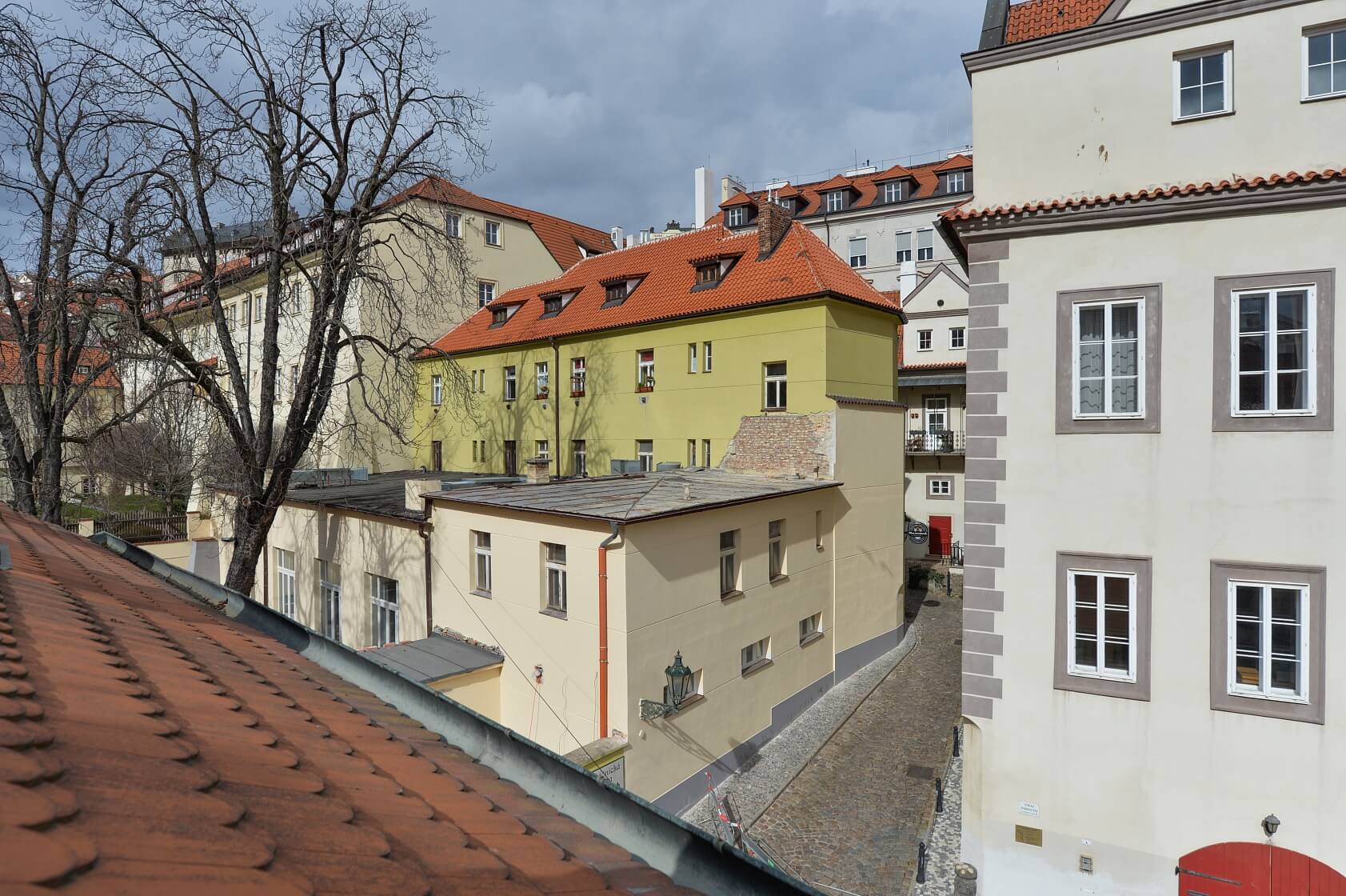 Tržiště, Malá Strana - Praha 1 | Pronájem, Byt 1+kk, 100 m²
