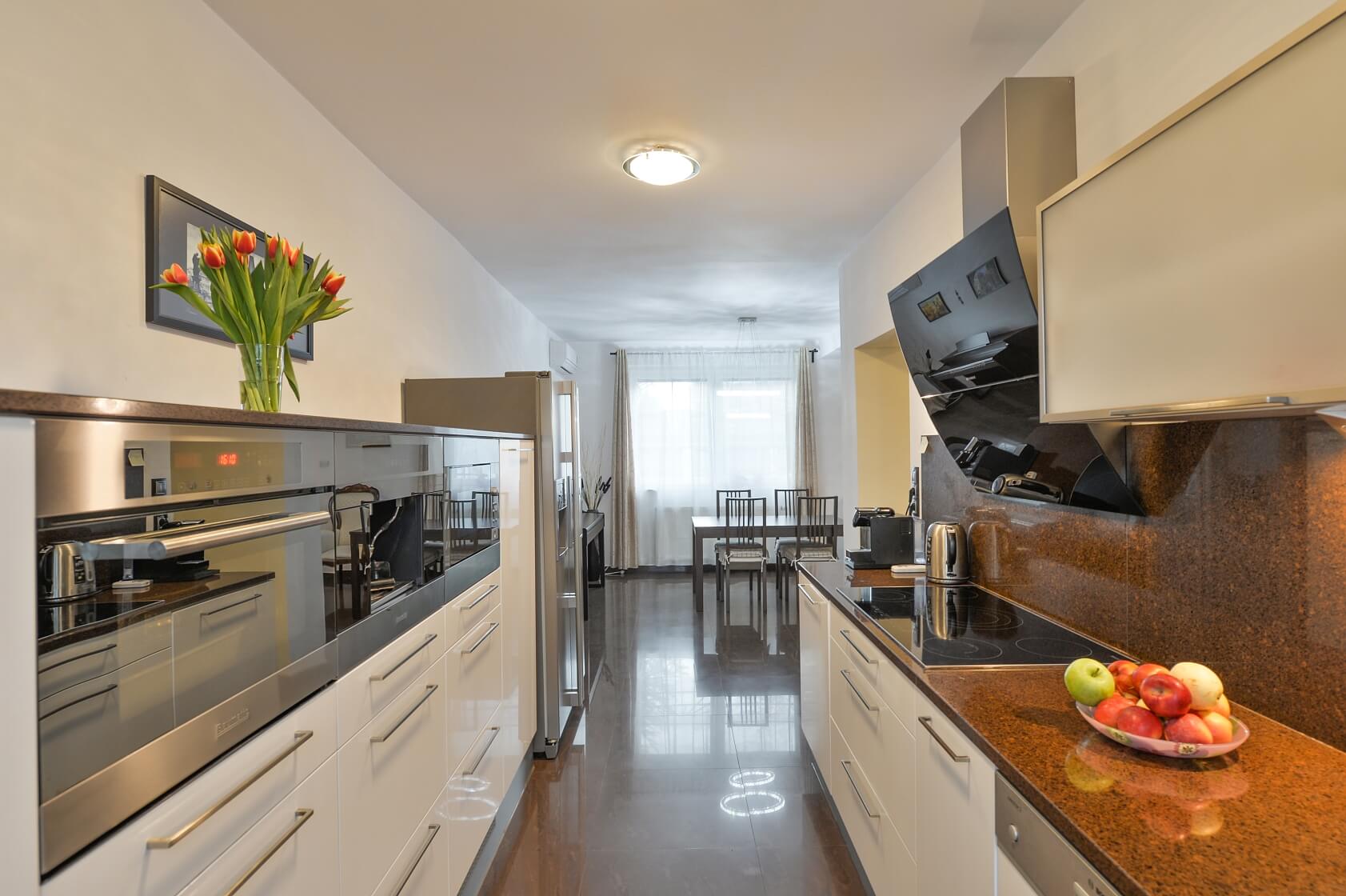 Horoměřice - Praha-západ | Pronájem, Rodinný dům 5+1, 240 m²