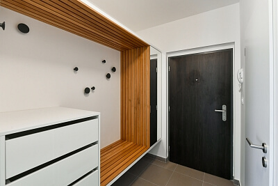 U Mlýnského kanálu, Karlín - Prague 8 | Rent, Apartment One-bedroom (2+kk), 51 m²