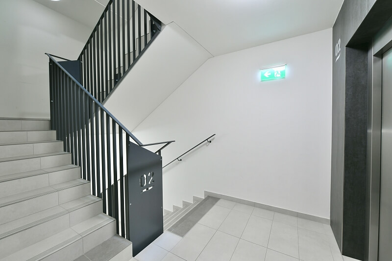 U Mlýnského kanálu, Karlín - Prague 8 | Rent, Apartment One-bedroom (2+kk), 51 m²