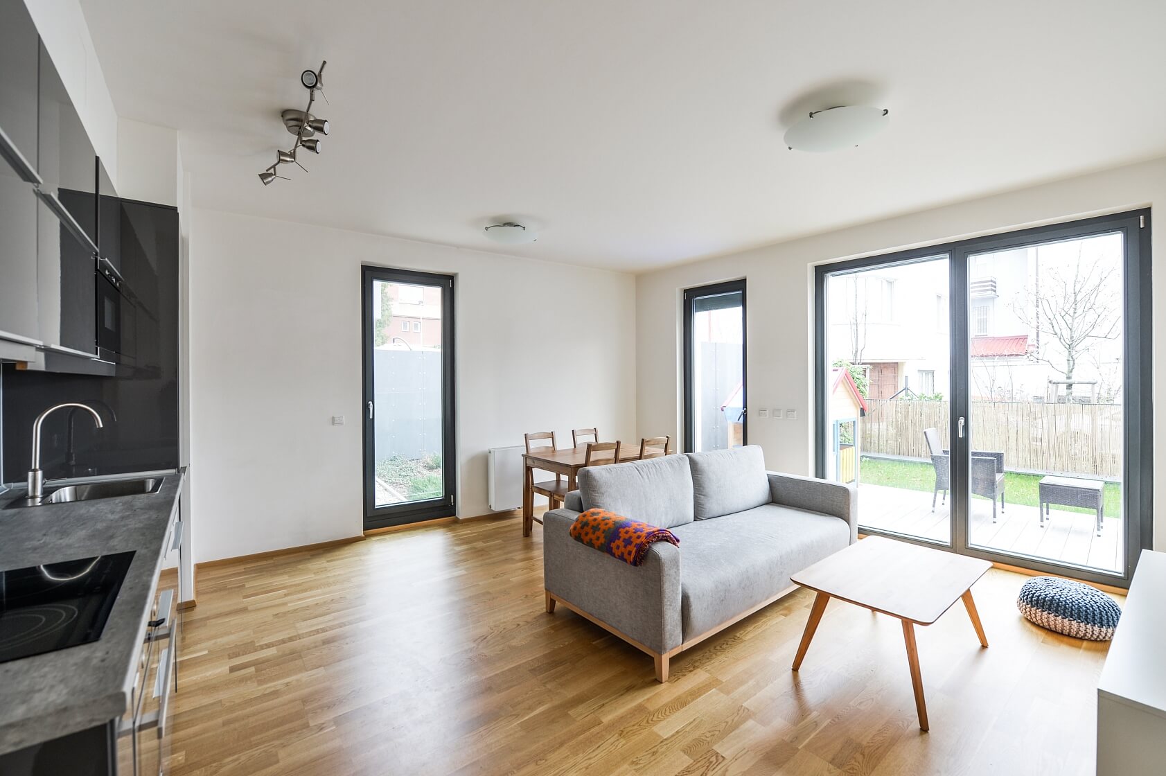 Nad Cihelnou, Podolí - Praha 4 | Pronájem, Byt 2+kk, 70 m²