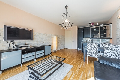 Rohanské nábřeží, Karlín - Prague 8 | Rent, Apartment One-bedroom (2+kk), 67 m²