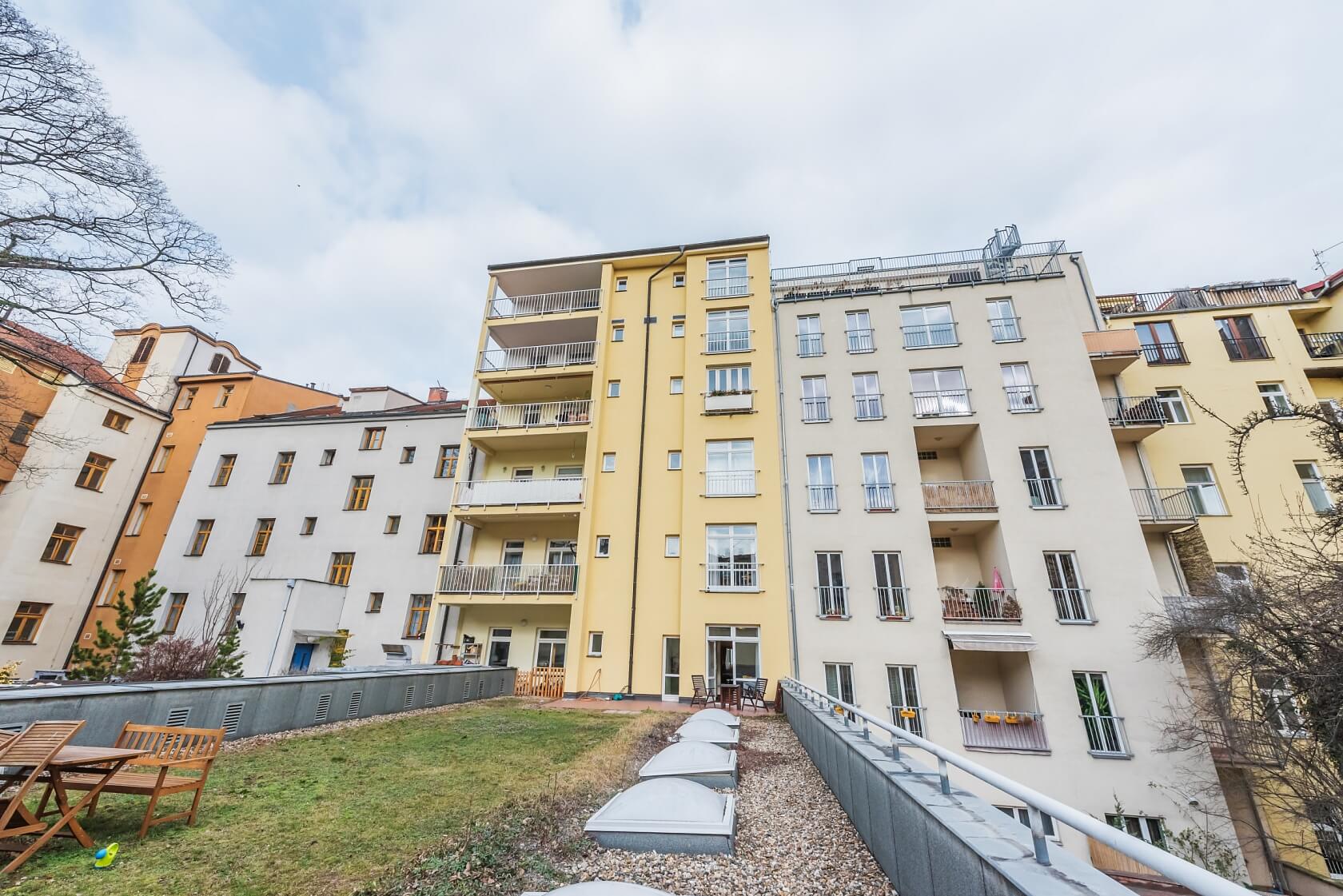 U Studánky, Holešovice - Praha 7 | Pronájem, Byt 2+kk, 55 m²