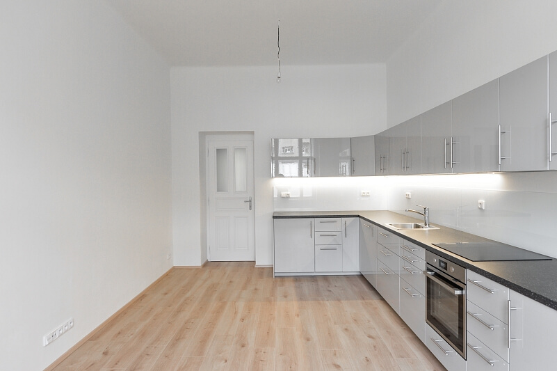 Na Výšinách, Bubeneč - Prague 7 | Rent, Apartment Two-bedroom (3+1), 117 m²