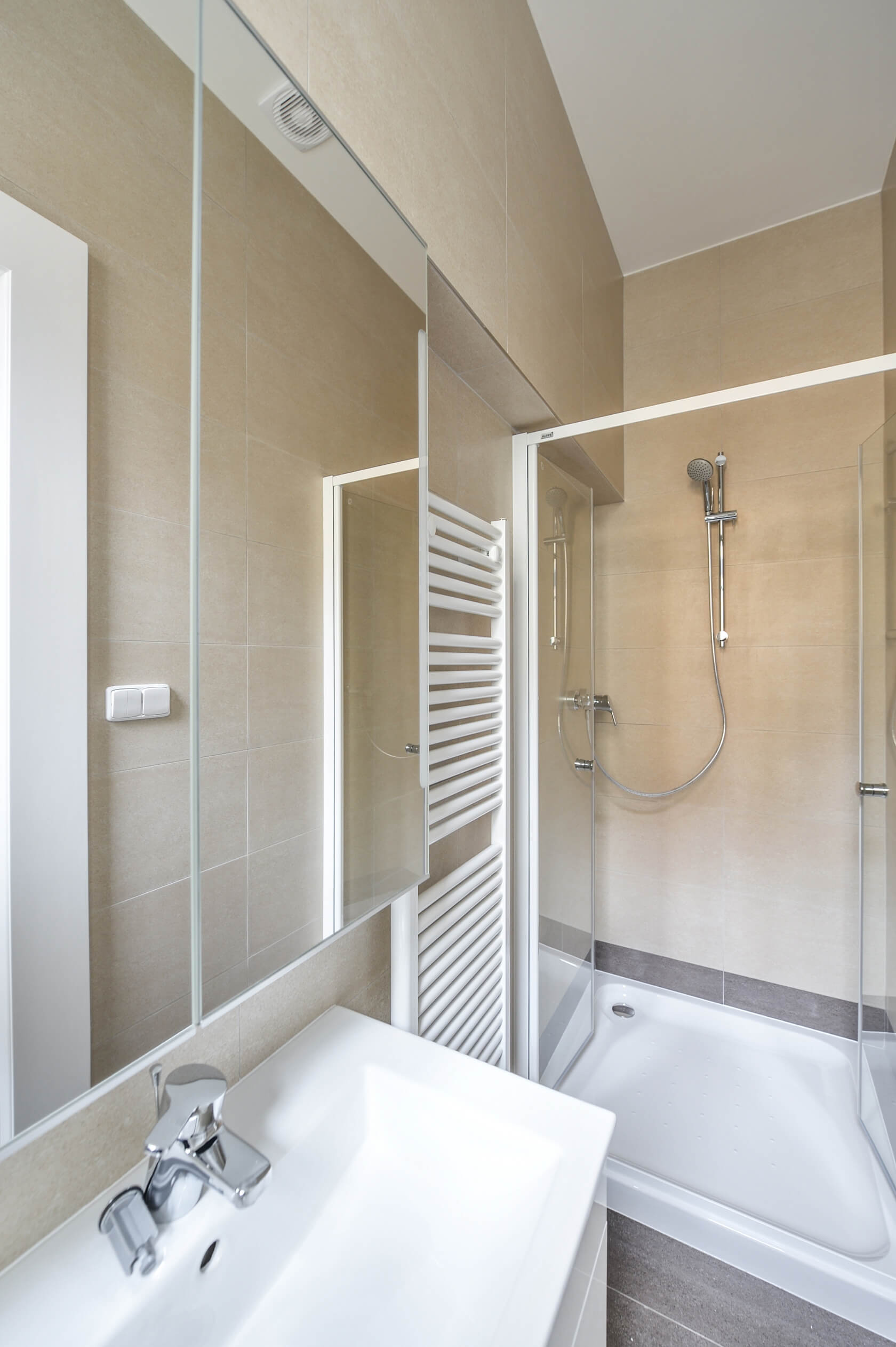 Na Výšinách, Bubeneč - Praha 7 | Pronájem, Byt 2+1, 80 m²