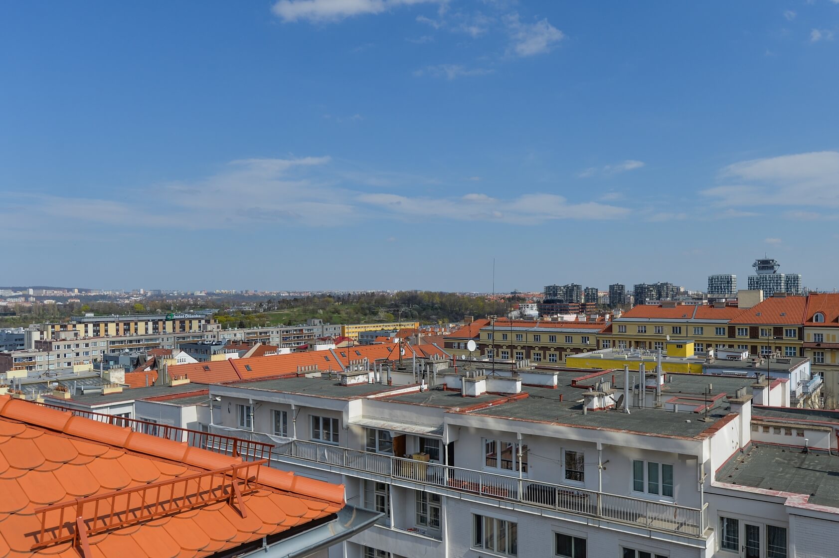 Radhošťská, Žižkov - Prague 3 | Rent, Apartment One-bedroom (2+kk), 88 m²