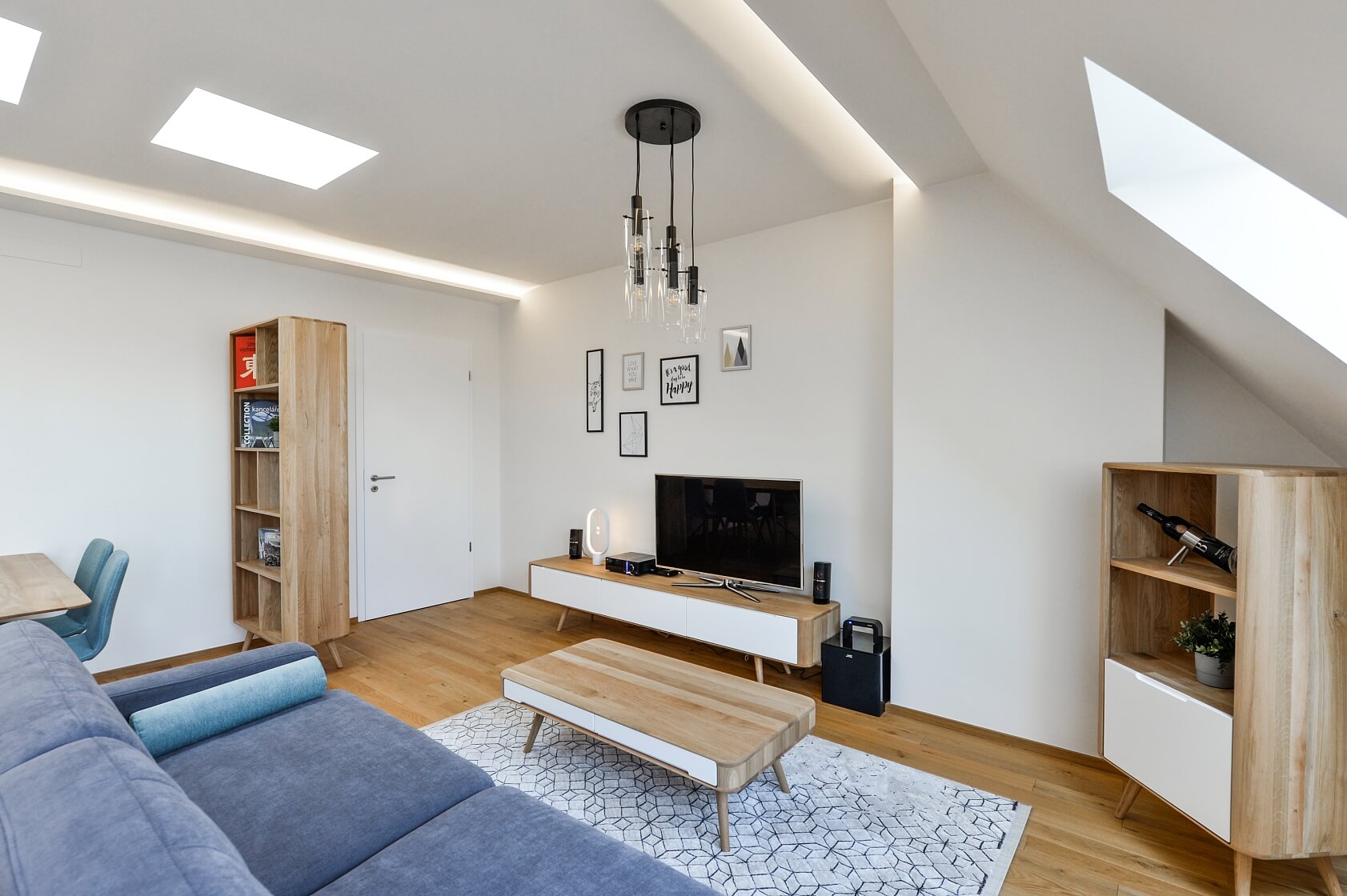 Radhošťská, Žižkov - Prague 3 | Rent, Apartment One-bedroom (2+kk), 88 m²