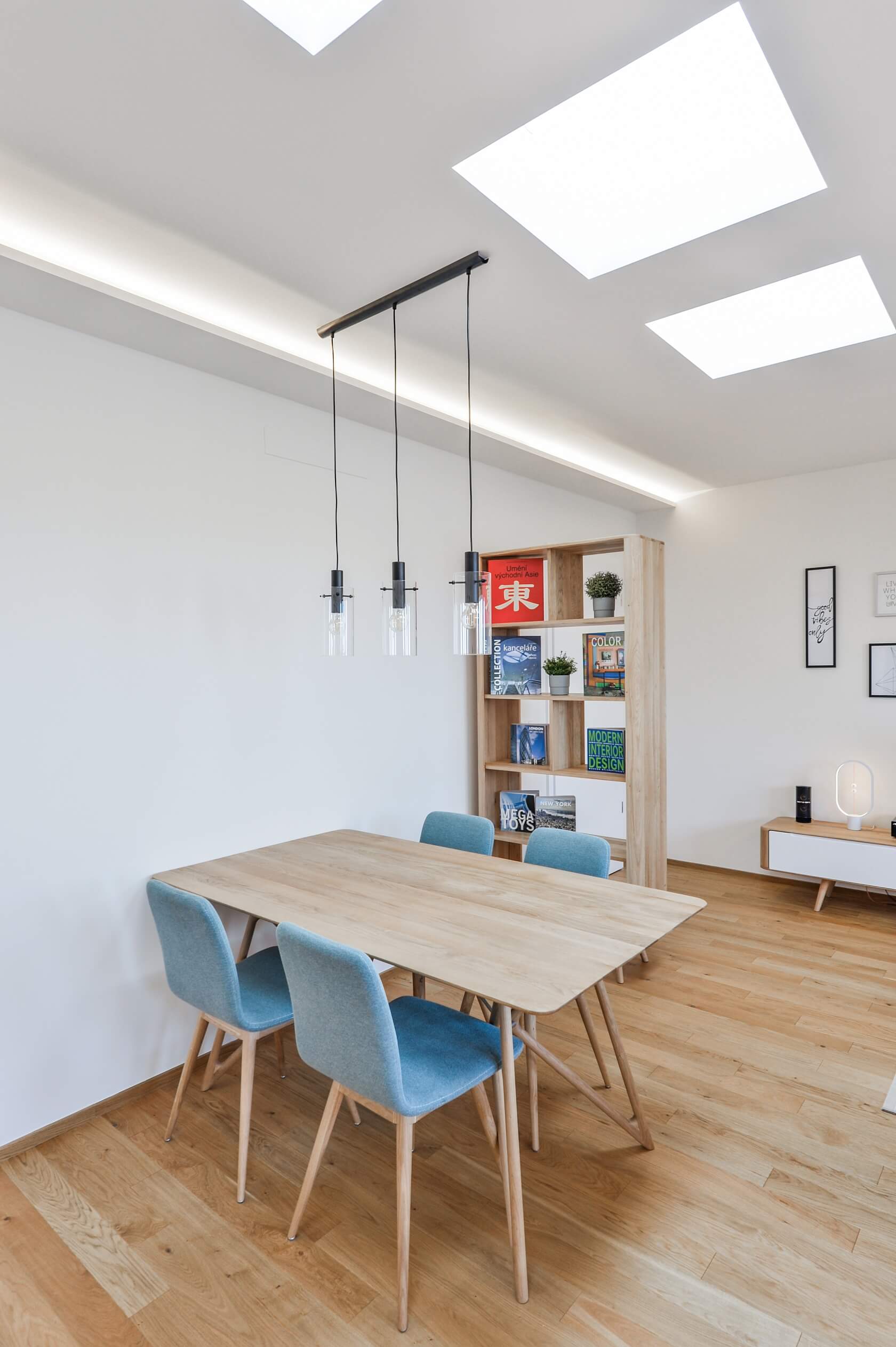 Radhošťská, Žižkov - Prague 3 | Rent, Apartment One-bedroom (2+kk), 88 m²