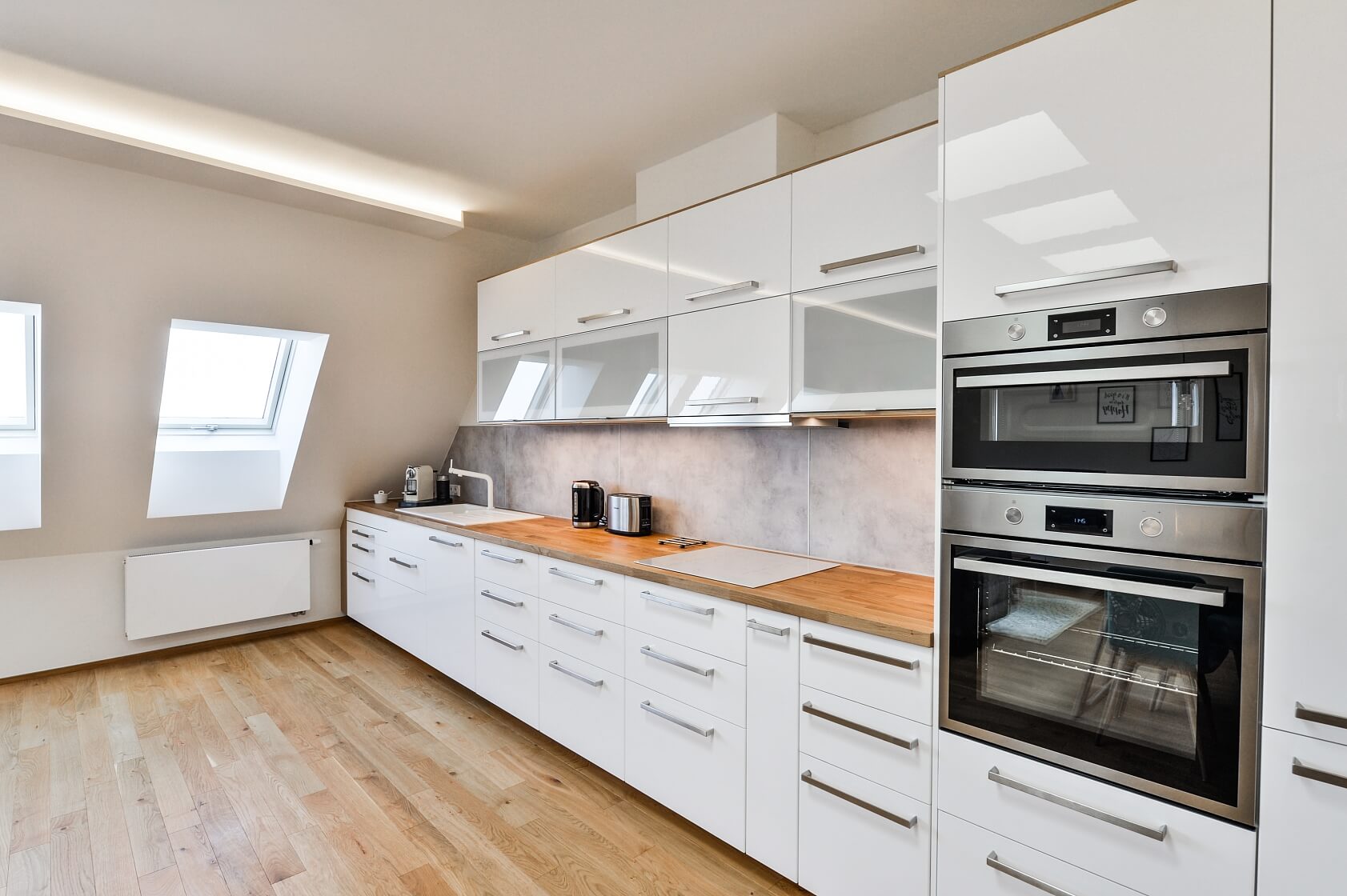 Radhošťská, Žižkov - Praha 3 | Pronájem, Byt 2+kk, 88 m²