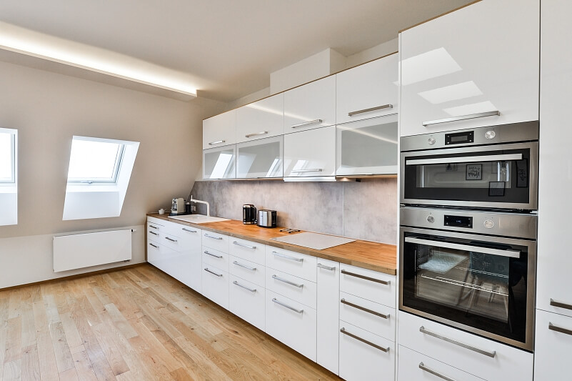 Radhošťská, Žižkov - Praha 3 | Pronájem, Byt 2+kk, 88 m²