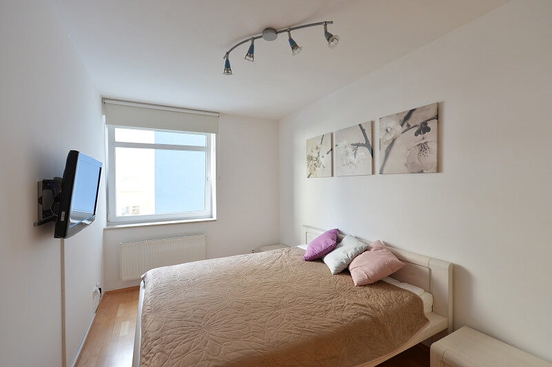Nepilova, Vysočany - Prague 9 | Rent, Apartment One-bedroom (2+kk), 50 m²