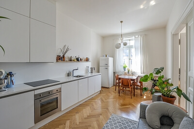 Korunovační, Bubeneč - Prague 7 | Rent, Apartment One-bedroom (2+kk), 47 m²