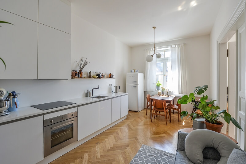 Korunovační, Bubeneč - Prague 7 | Rent, Apartment One-bedroom (2+kk), 47 m²