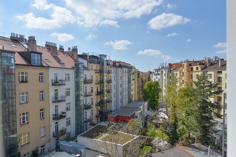 Korunovační, Bubeneč - Prague 7 | Rent, Apartment One-bedroom (2+kk), 47 m²