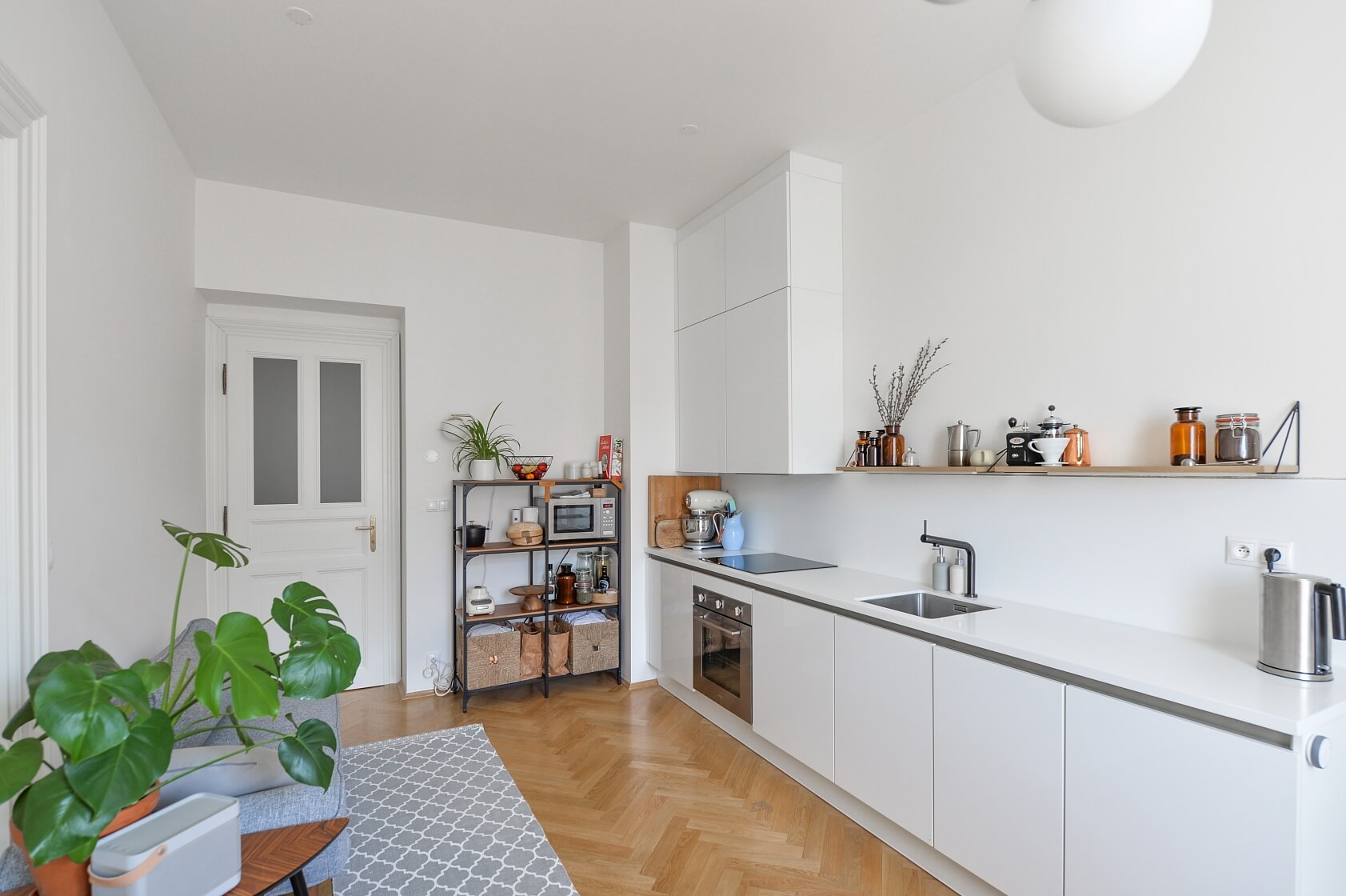 Korunovační, Bubeneč - Praha 7 | Pronájem, Byt 2+kk, 47 m²