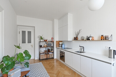 Korunovační, Bubeneč - Praha 7 | Pronájem, Byt 2+kk, 47 m²