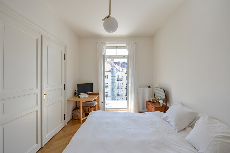 Korunovační, Bubeneč - Prague 7 | Rent, Apartment One-bedroom (2+kk), 47 m²