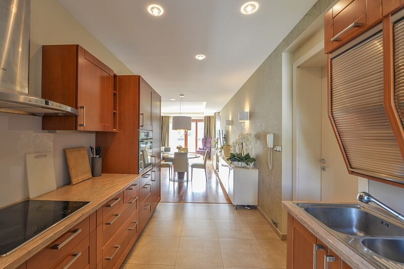 Brabcova, Podolí - Prague 4 | Sale, Apartment Three-bedroom (4+kk), 166 m²