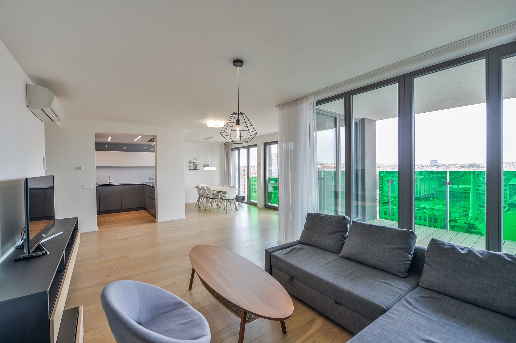 Vršovice - Prague 10 | Sale, Apartment Three-bedroom (4+kk), 167 m²
