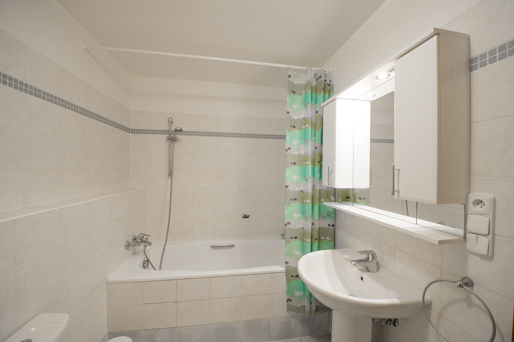 Paťanka, Dejvice - Prague 6 | Rent, Apartment Two-bedroom (3+kk), 81 m²