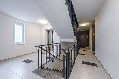 Medunova, Stodůlky - Prague 5 | Rent, Apartment One-bedroom (2+kk), 56 m²