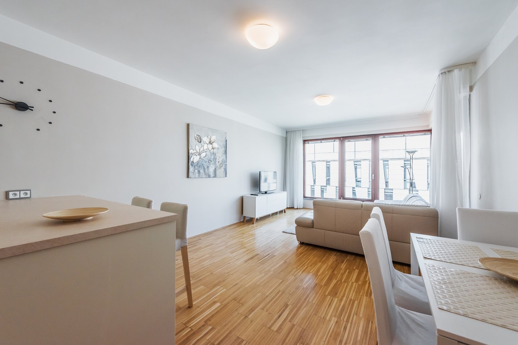Rohanské nábřeží, Karlín - Prague 8 | Rent, Apartment One-bedroom (2+kk), 61 m²