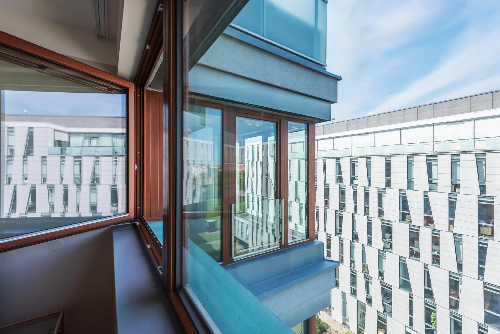 Rohanské nábřeží, Karlín - Praha 8 | Pronájem, Byt 2+kk, 61 m²