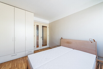 Rohanské nábřeží, Karlín - Prague 8 | Rent, Apartment One-bedroom (2+kk), 61 m²
