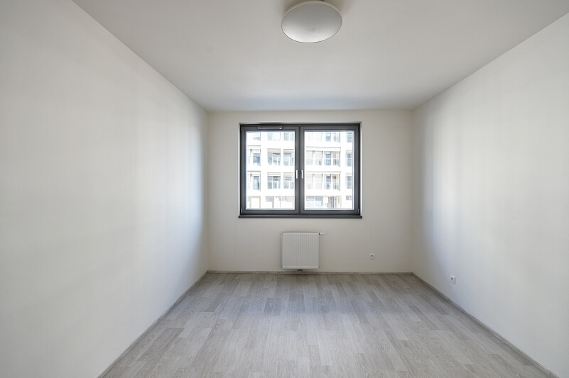 U Mlýnského kanálu, Karlín - Prague 8 | Rent, Apartment Two-bedroom (3+kk), 85 m²