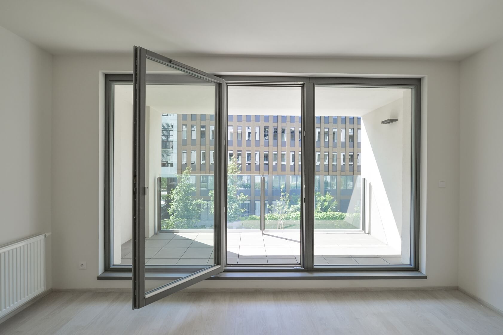 U Mlýnského kanálu, Karlín - Praha 8 | Pronájem, Byt 3+kk, 85 m²