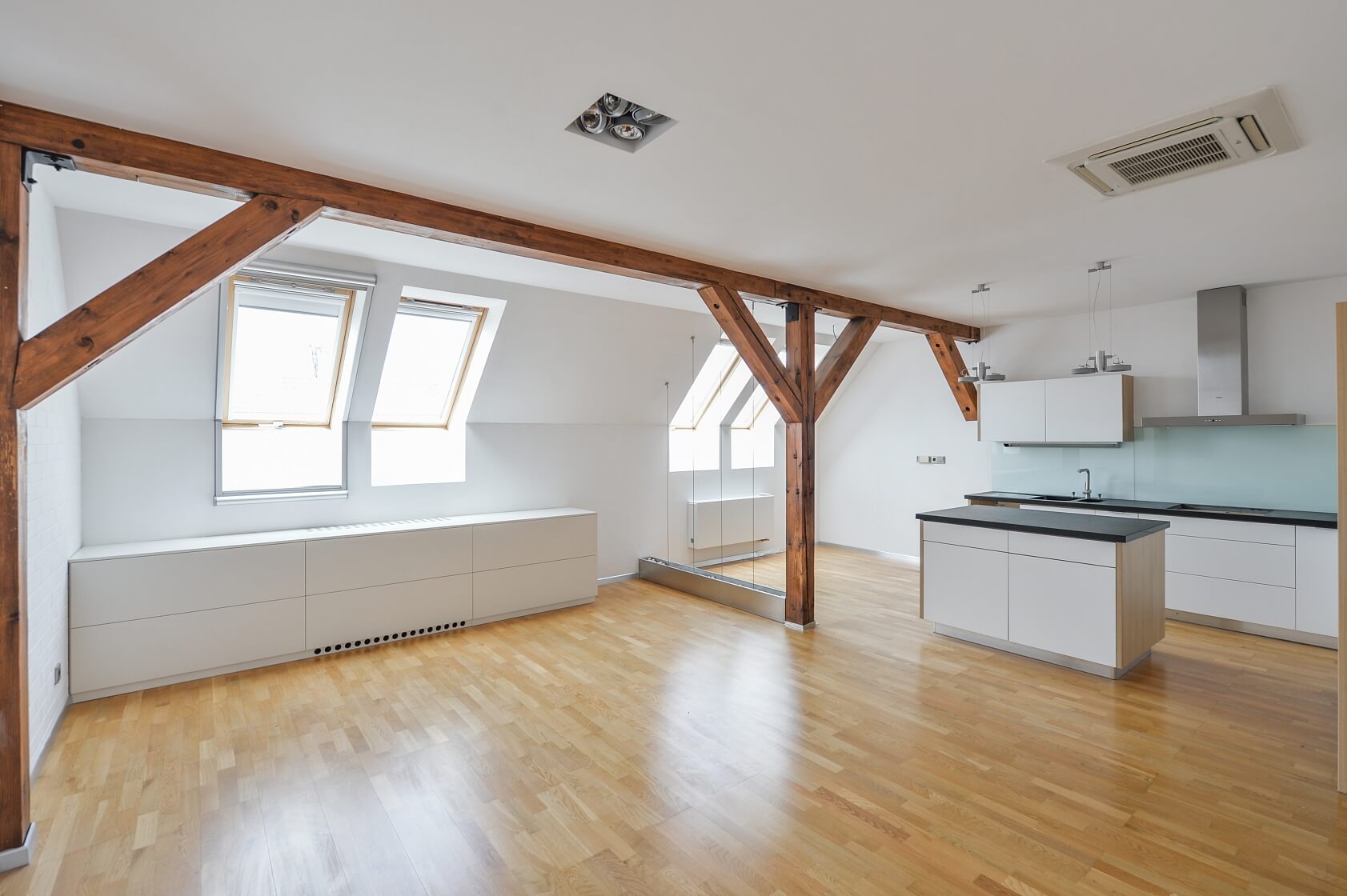 Jagellonská, Vinohrady - Prague 3 | Sale, Apartment Two-bedroom (3+kk), 107 m²