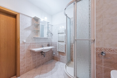 Irská, Vokovice - Praha 6 | Pronájem, Byt 4+kk, 115 m²