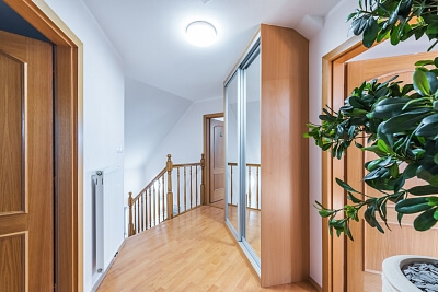 Tylova, Šestajovice - Praha-východ | Prodej, Rodinný dům 5+kk, 240 m²