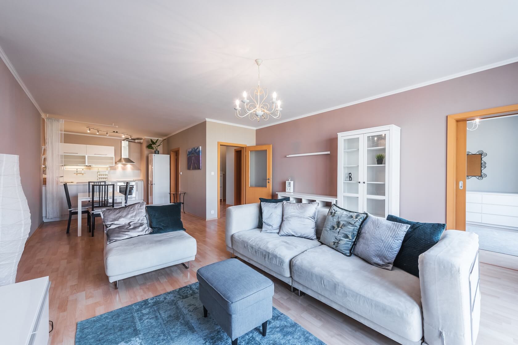 Na Maninách, Holešovice - Prague 7 | Rent, Apartment One-bedroom (2+kk), 80 m²