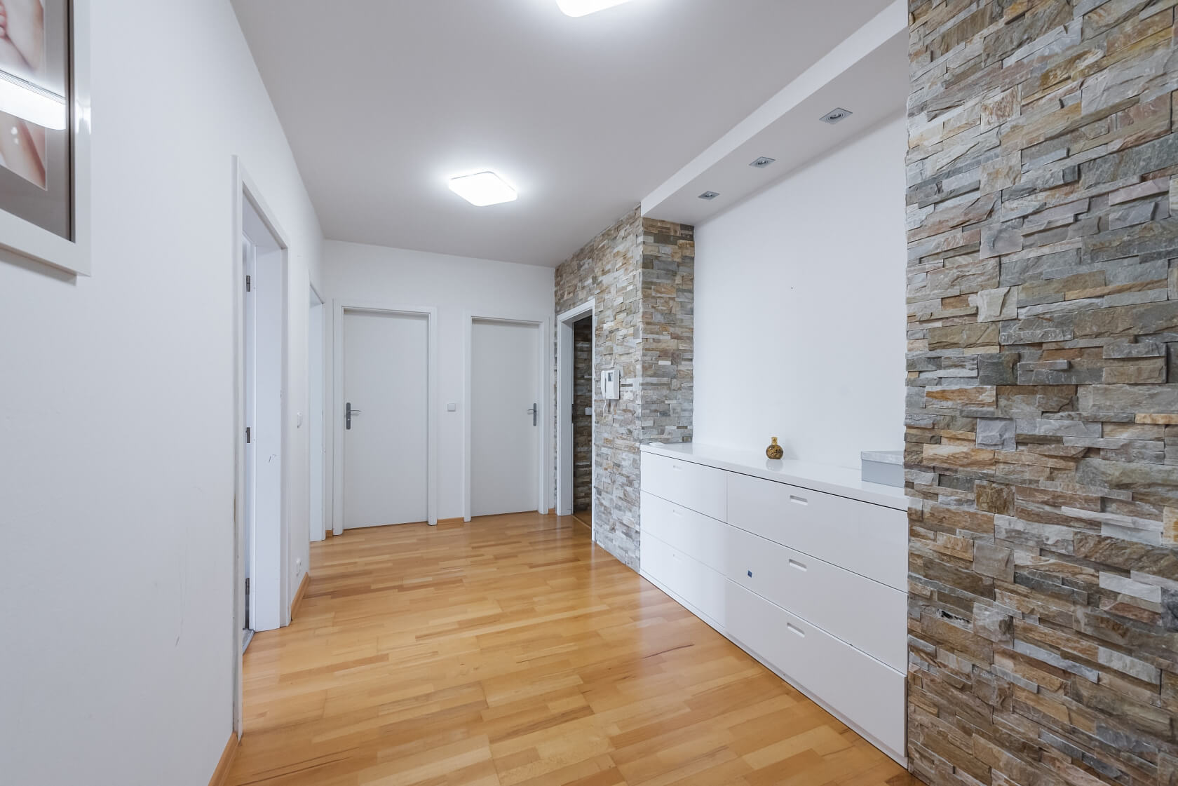 Klausova, Stodůlky - Prague 5 | Rent, Apartment Three-bedroom (4+kk), 185 m²