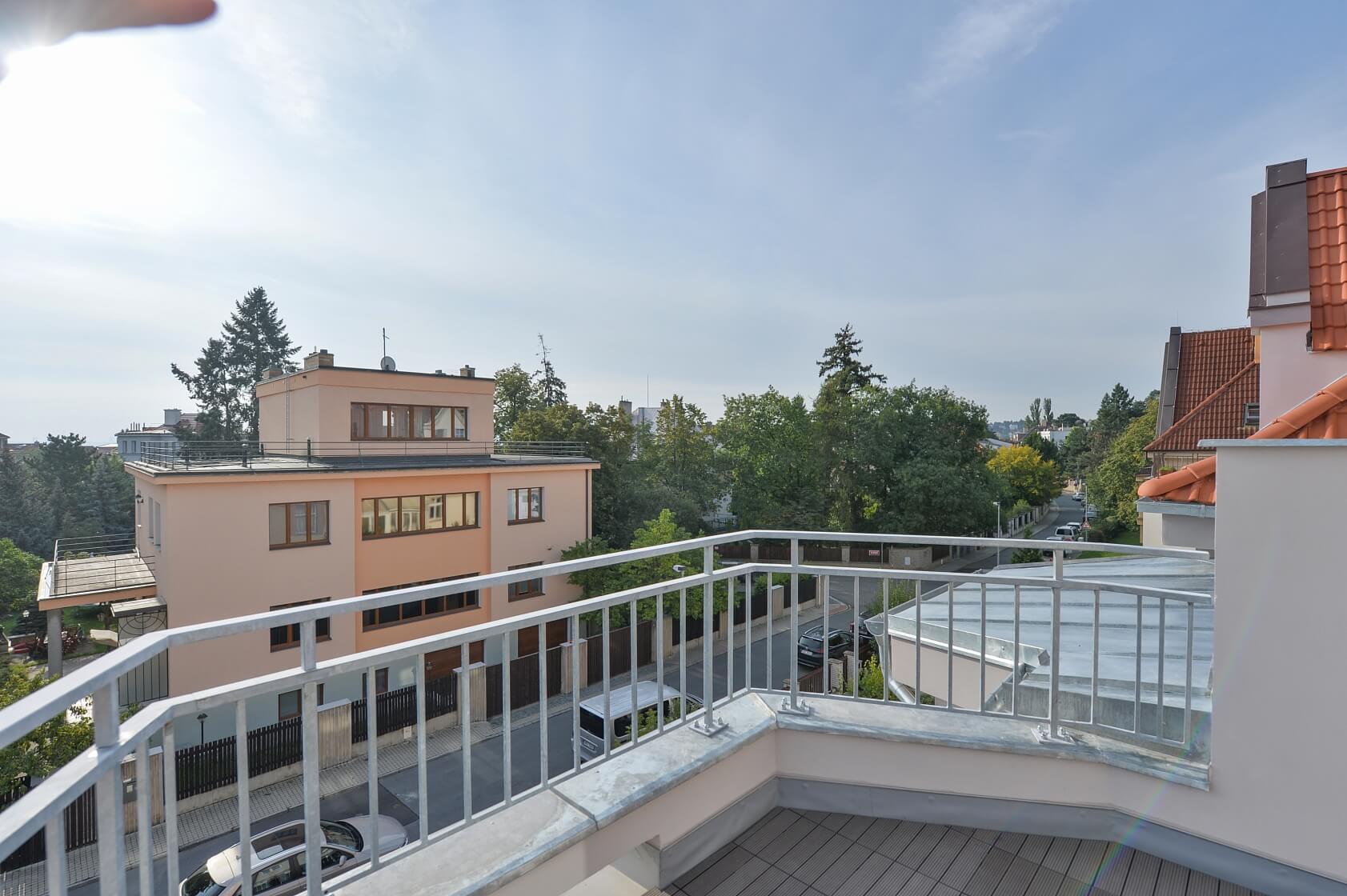 Na Čihadle, Dejvice - Prague 6 | Rent, House Five-bedroom (6+1), 230 m²