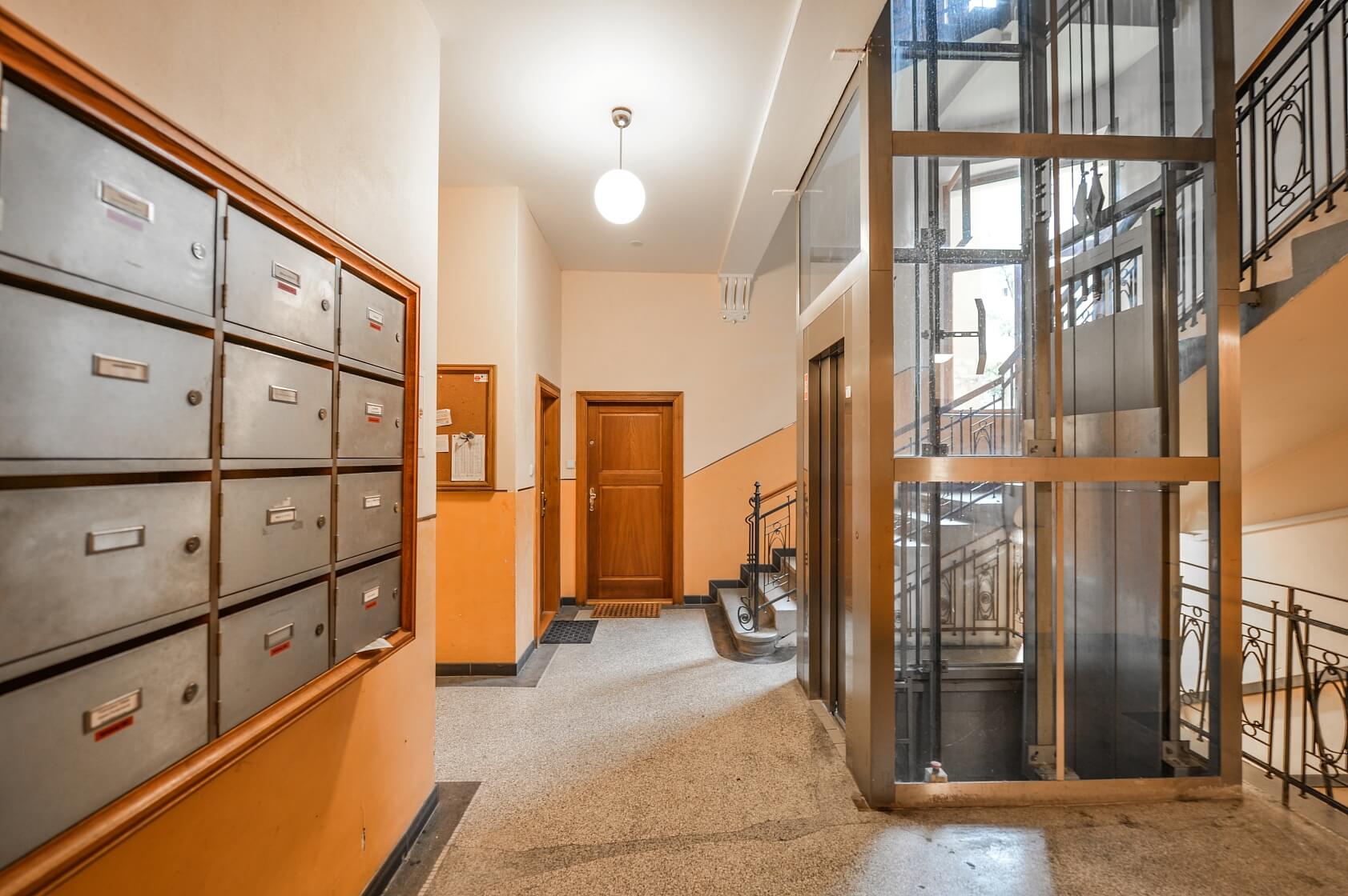 Jagellonská, Žižkov - Prague 3 | Rent, Apartment One-bedroom (2+kk), 54 m²