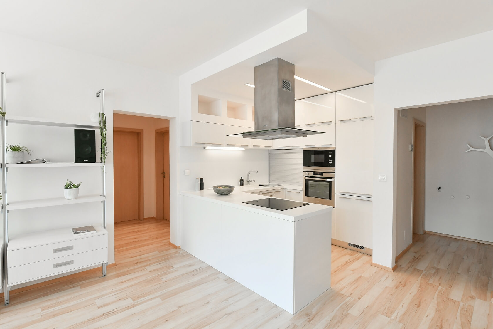 Nepelova, Hloubětín - Praha 9 | Pronájem, Byt 3+kk, 121 m²